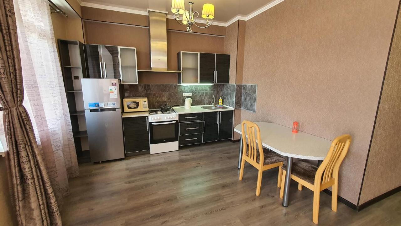 Orange Apartment With Panoramic View Bishkek Esterno foto